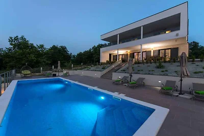 Vakantiehuis Ontspannende vakantie Ruzici