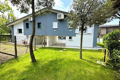 Ferienwohnung nahe dem Meer mit privatem