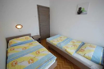 Vakantiehuis Ontspannende vakantie Njivice
