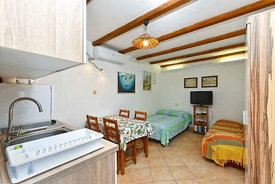 Studio mit Terrasse und Klimaanlage