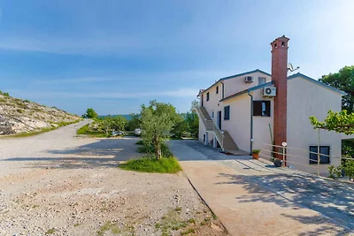 Appartamento Vacanza con famiglia Rakalj