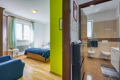 Zwei-Zimmer-Wohnung in Novigrad