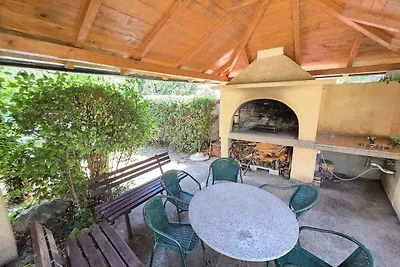 Ferienwohnung mit Garten, Klima, Internet und