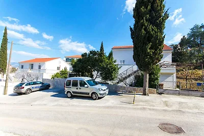 Ferienwohnung mit Klimaanlage, Terrasse und M