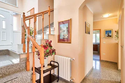 Ferienhaus mit Pool und für Hundefreunde