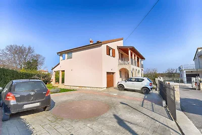 Ferienwohnung mit Terrasse und Klimaanlage