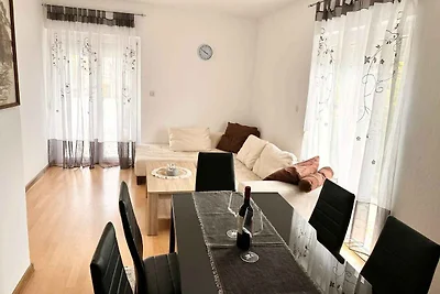 Ferienwohnung mit Terrasse und Klimaanlage