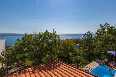 Ferienwohnung mit Meerblick und Pool