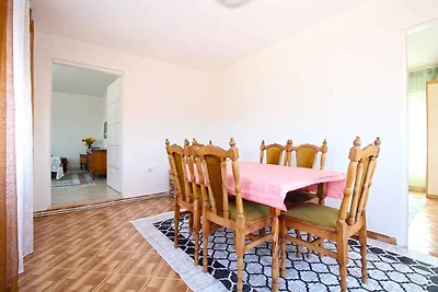 Ferienwohnung mit Garten und Grill