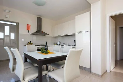 Ferienwohnung mit Terrasse