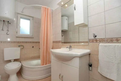 Ferienwohnung mit Balkon und Meerblick