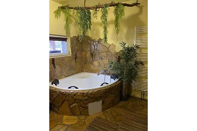 Ferienwohnung mit Garten-Wellness