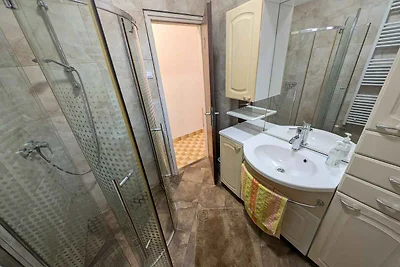 Ferienwohnung mit Terrasse, Klimaanlage und