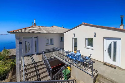Ferienwohnung mit Klimaanlage und Meerblick