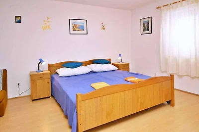 Ferienwohnung mit Terrasse und Klimaanlage