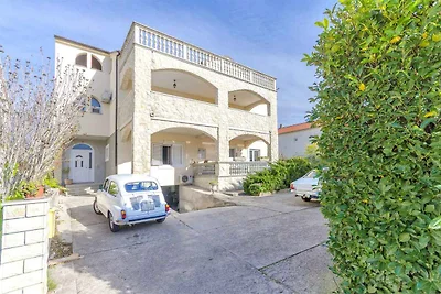 Ferienwohnung Familienfreundlich mit Klimaanl