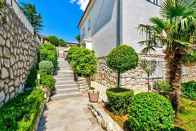 Ferienwohnung mit Balkon und Meerblick