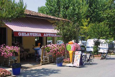 Mobilehome mit Terrasse und Klimaanlage