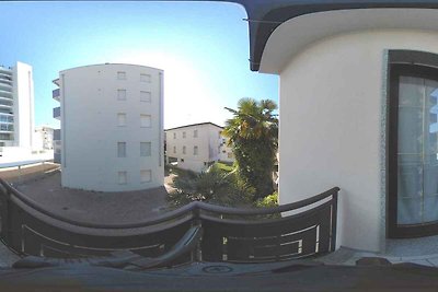 Ferienwohnung mit Balkon und Klimaanlage