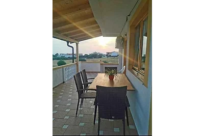 Ferienwohnung mit Terrasse und Klimaanlage