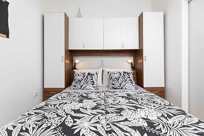 Ferienwohnung für 3 Personen, WLAN, Klimaanla