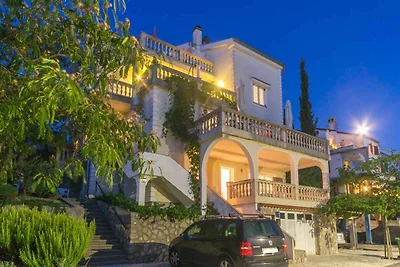 Appartamento Vacanza con famiglia Njivice