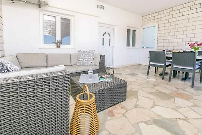 Gemütliche Ferienwohnung Marina in Ražanj mit