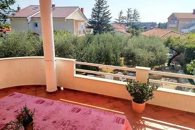 Ferienwohnung mit grosser Terrasse, Grill und