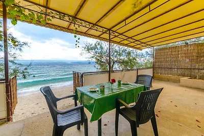 Studio mit Klimaanlage und Terrasse, direkt a