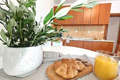 Holiday flat family holiday Okrug Gornji