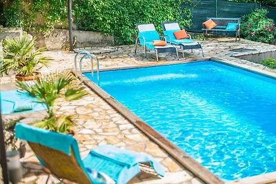 Ferienhaus mit privatem beheiztem Pool