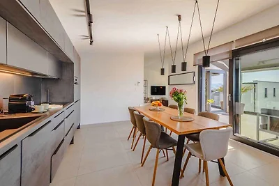 Ferienwohnung mit Klimaanlage und Meerblick