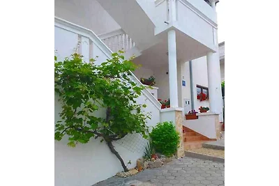 Gemütliche Familienvilla mit Meerblick auf