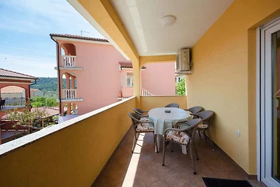 Ferienwohnung mit Balkon und Grill