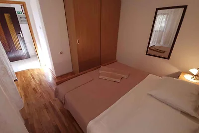 Ferienwohnung mit Balkon und Klimaanlage