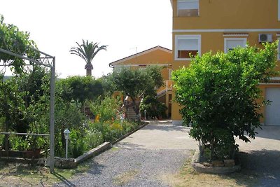 Ferienwohnung mit Balkon und Meerblick