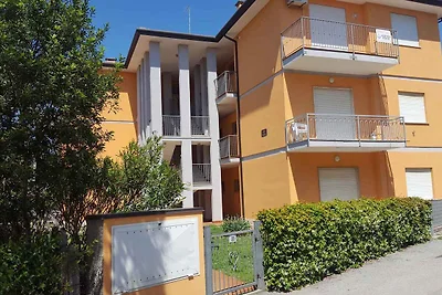 Ferienwohnung mit Klimaanlage und Balkon
