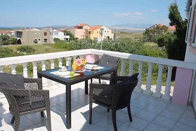 Ferienwohnung mit Terrasse und Meerblick