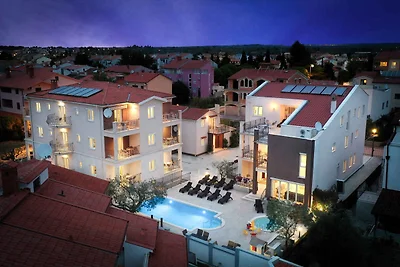 Ferienwohnung mit Klimaanlage und Aussenpool