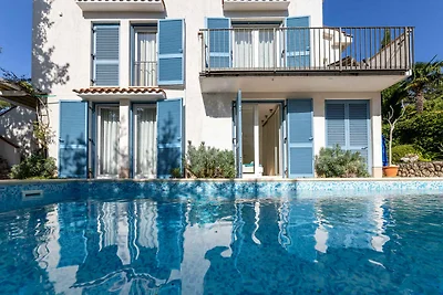 Ferienwohnung in Strandnähe mit Pool