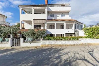 Apartment in Poreč an der Küste mit Terrasse,