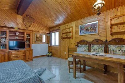 Hütte mit Klimaanlage und Terrasse