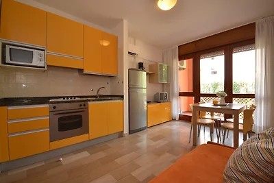 Ferienwohnung mit Klimaanlage und Balkon