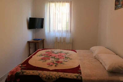 Ferienwohnung mit Terrasse und Balkon