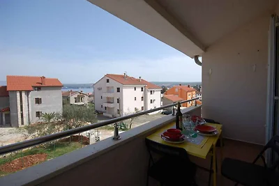 Ferienwohnung mit Balkon und Klimaanlage