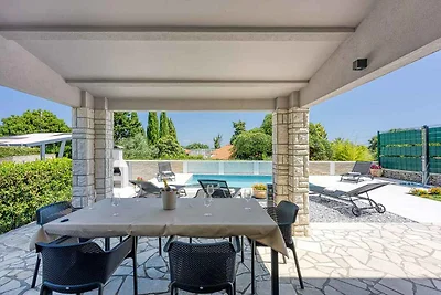 Villa mit Privatpool