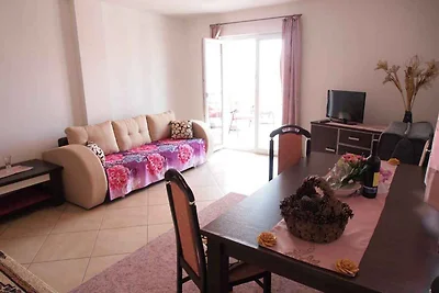 Ferienwohnung im zweiten Stock mit Meerblick