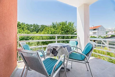 Ferienwohnung mit Balkon 300 m vom Strand