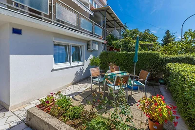 Studio mit eigener Terrasse und Klimaanlage