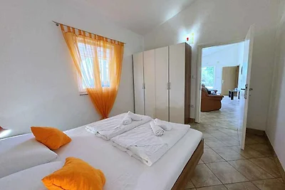 Ferienwohnung mit Terrasse und Klimaanlage